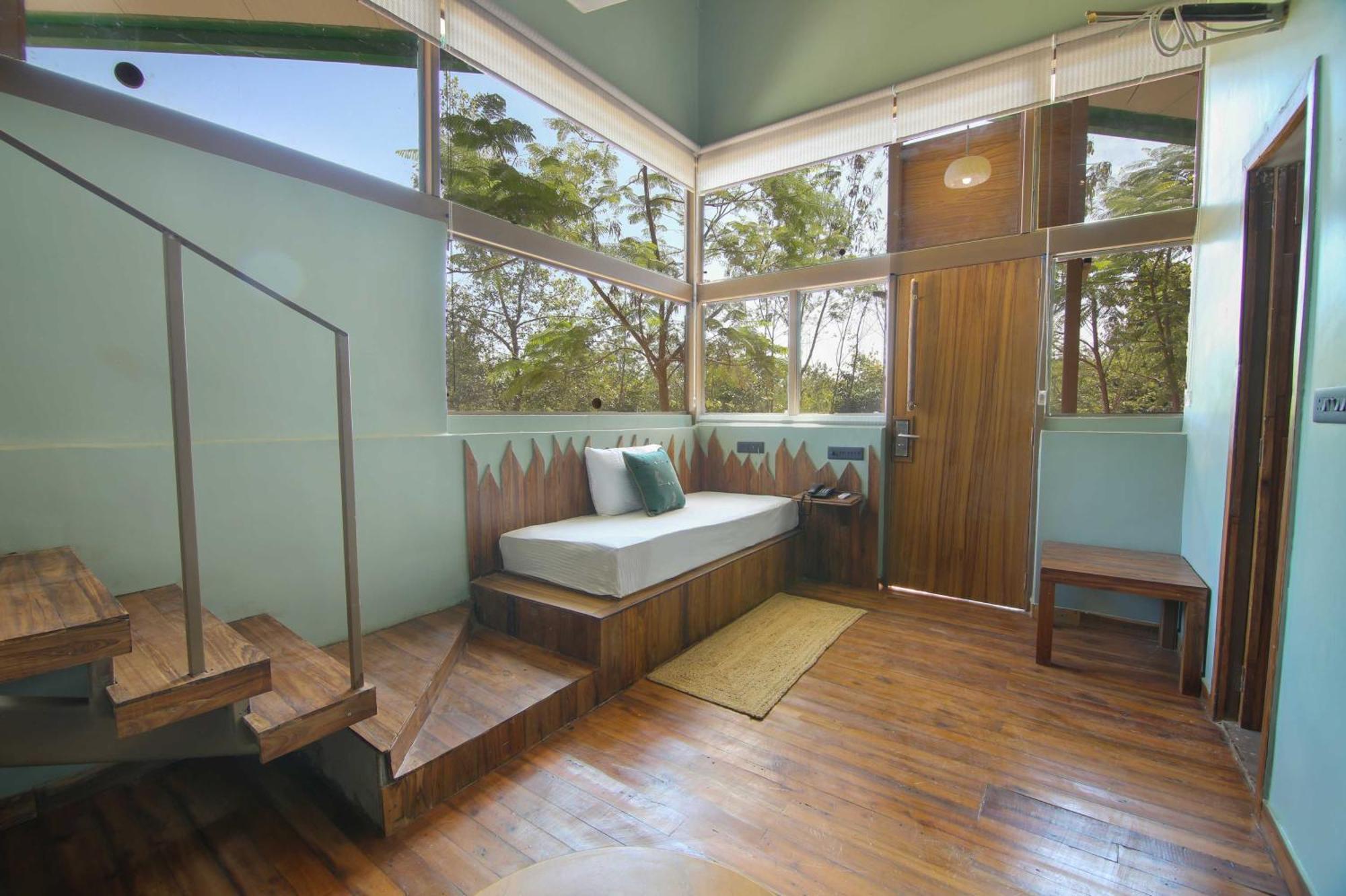 Отель Tadoba Jungle Camp Mohurli Экстерьер фото